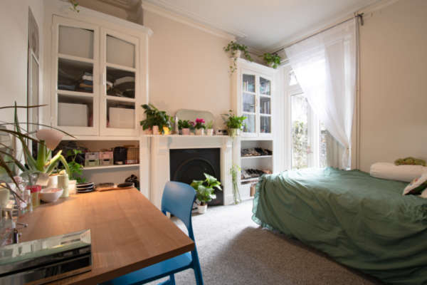 Bed­room