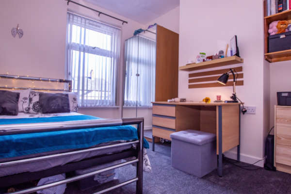 Bed­room