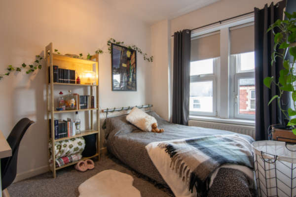 Bed­room
