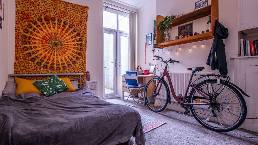 John Winter Student Houses - 6 bedroom house on Alfred Street