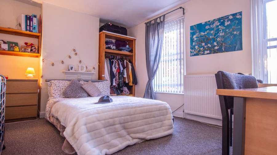 John Winter Student Houses - 3 bedroom house on Rhymney Street