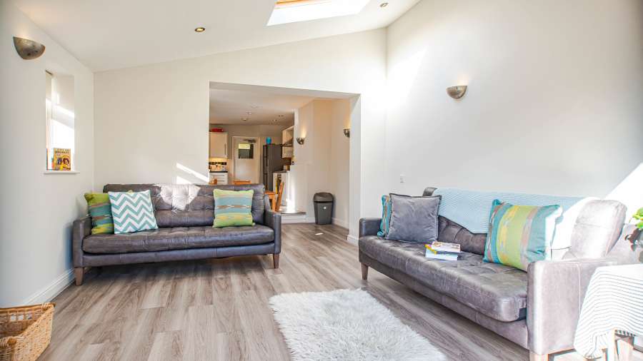 John Winter Student Houses - 7 bedroom house on Cogan Terrace