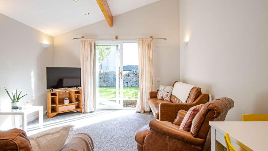 John Winter Student Houses - 7 bedroom house on Cogan Terrace