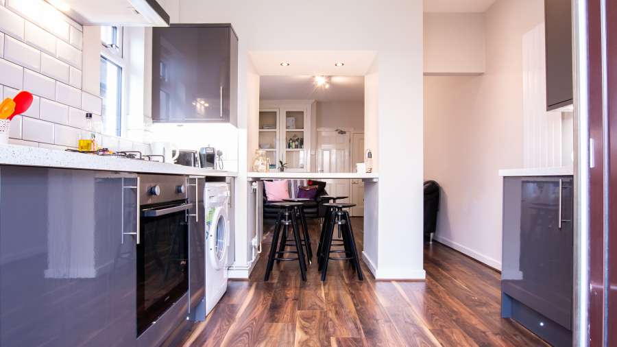 John Winter Student Houses - 4 bedroom house on Crwys Road