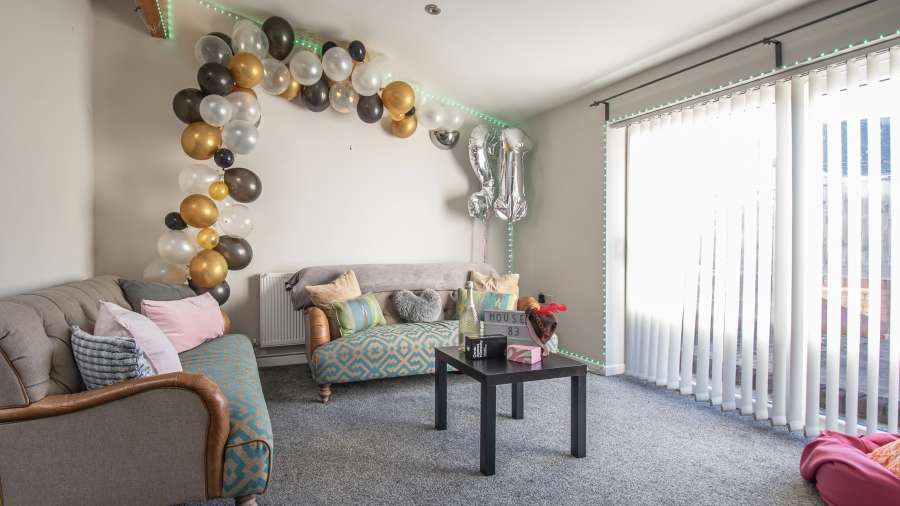 John Winter Student Houses - 6 bedroom house on Coburn Street