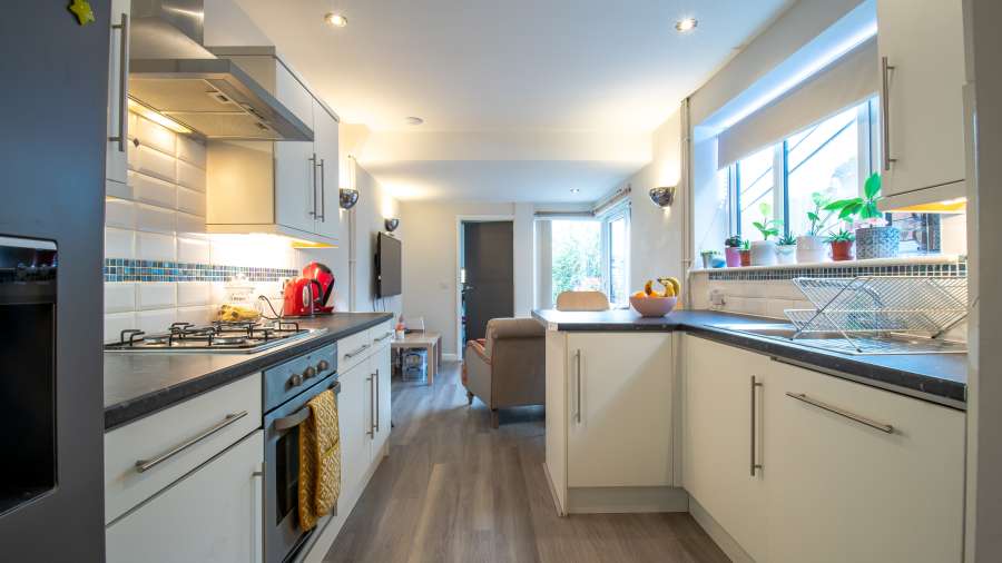 John Winter Student Houses - 4 bedroom house on Moy Road