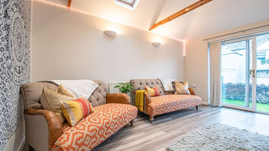 John Winter Student Houses - 5 bedroom house on Coburn Street