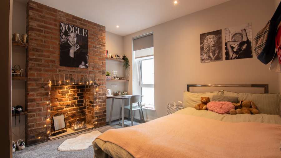 John Winter Student Houses - 6 bedroom house on Thesiger Street