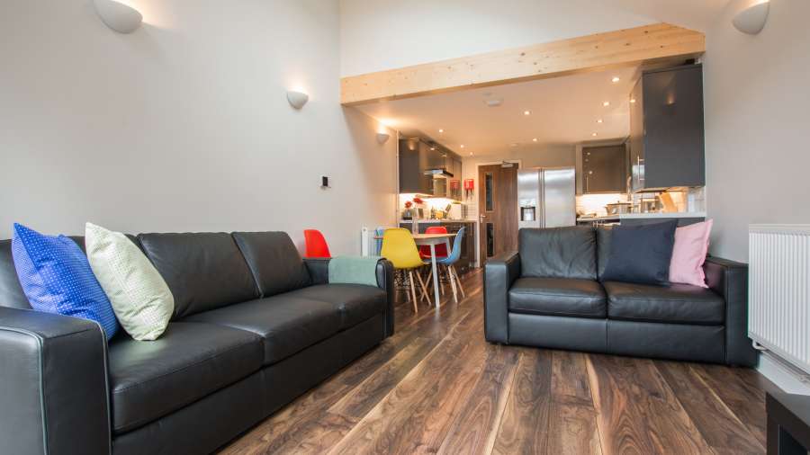 John Winter Student Houses - 5 bedroom house on Thesiger Street