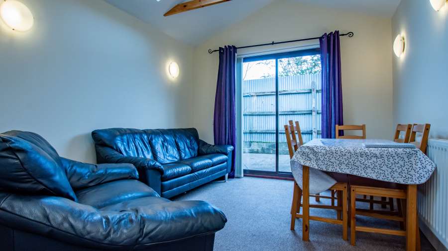 John Winter Student Houses - 5 bedroom house on Rhymney Street