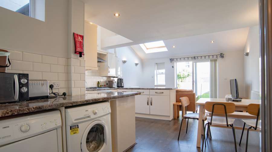 John Winter Student Houses - 5 bedroom house on Coburn Street