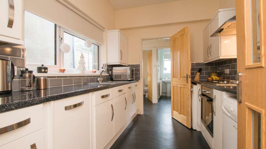 John Winter Student Houses - 3 bedroom house on Plasnewydd Road